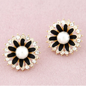 Black Enamel Pearl Flower Stud Earrings